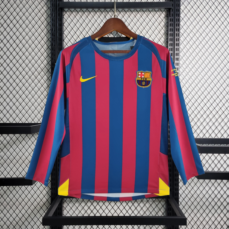 Retro FC Barcelona 05/06  Home Jersey