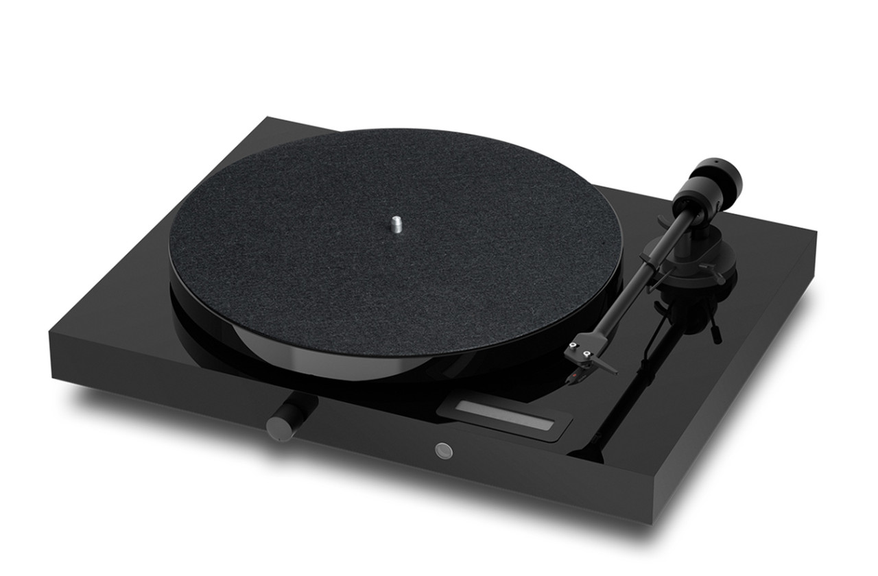 Pro-Ject Juke Box E1 (Black) All-in-one Turntable Richer Sounds