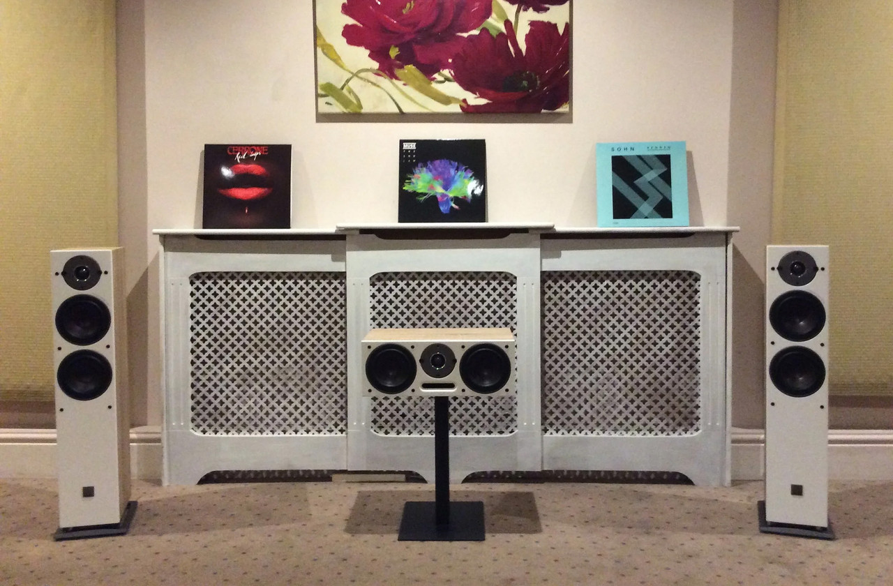 Dali Oberon 5 Light Oak | Speakers Per Pair | Richer Sounds