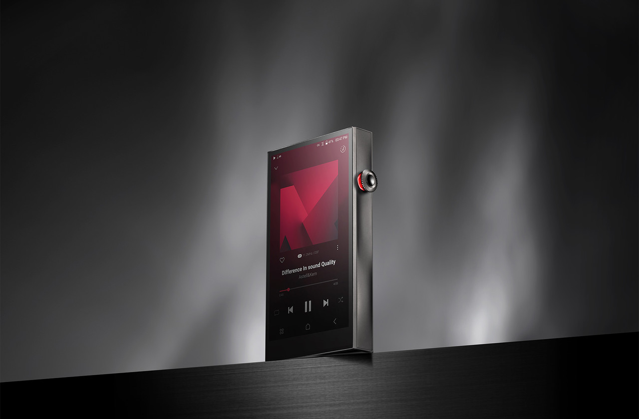 Astell&Kern SE300 (Titan) | Portable High Resolution Audio Player 