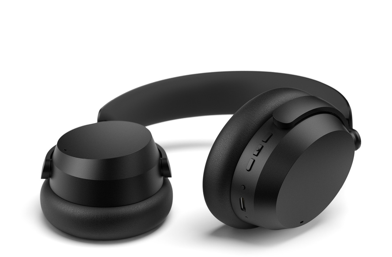 Sennheiser ACCENTUM Wireless (Black) Over Ear Closed Back Noise