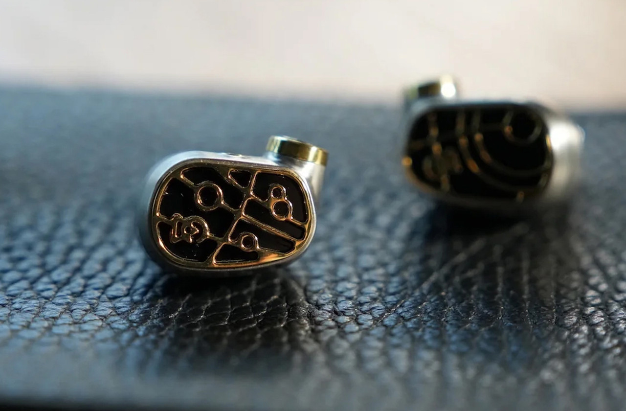 Campfire Audio Solaris Stellar Horizon | In Ear Headphones