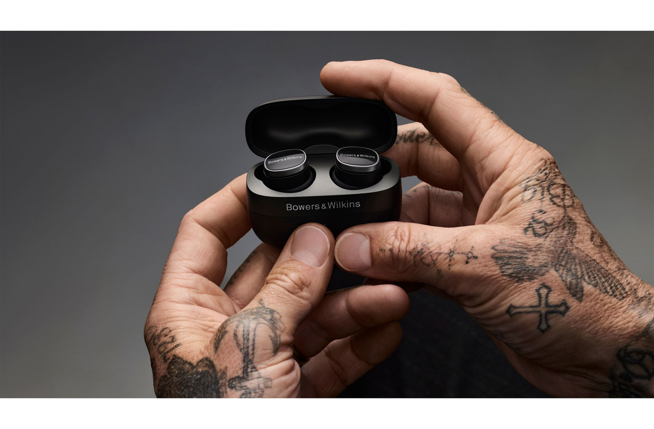 Bowers & Wilkins Pi8 (Anthracite Black) | In Ear Mic Noise