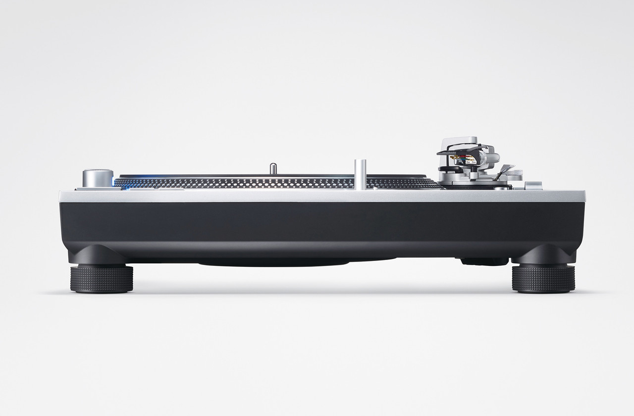 Technics SL-1200GR2 with Ortofon Concorde Music Bronze (Silver