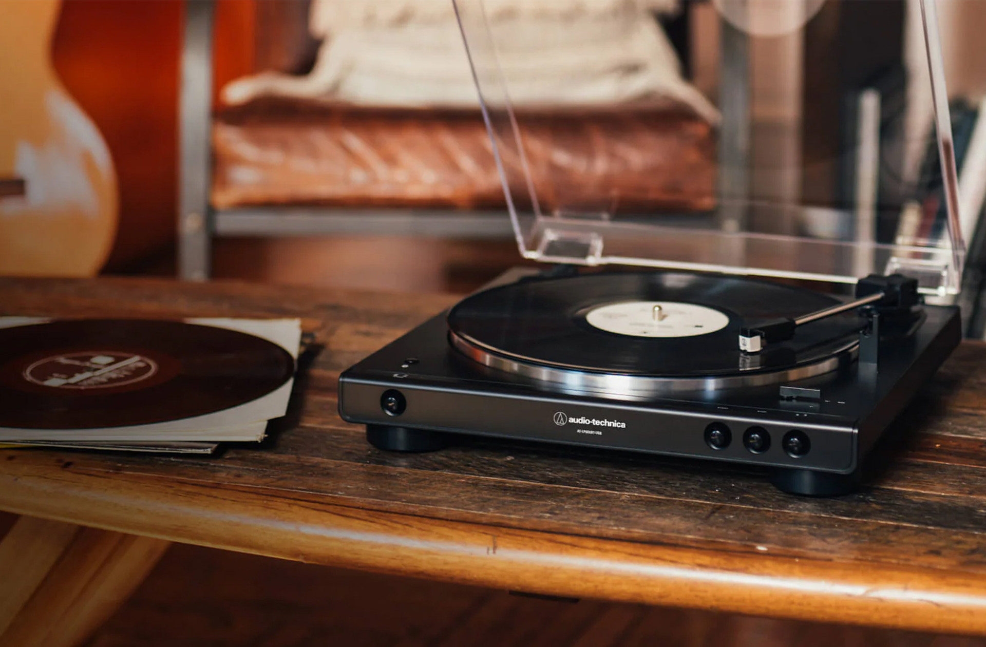 Audio-Technica LP60X (Black) | Turntable | Richer Sounds