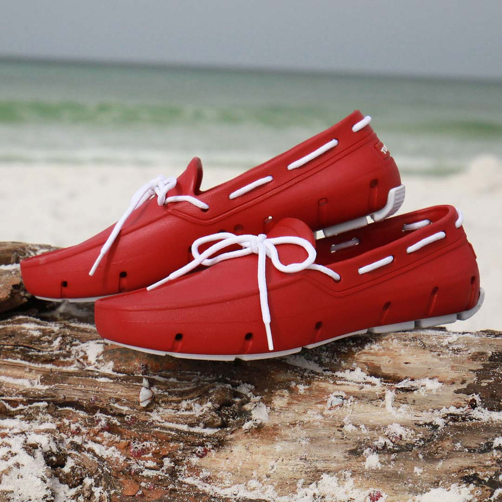 Red Tucket Deck Shoe