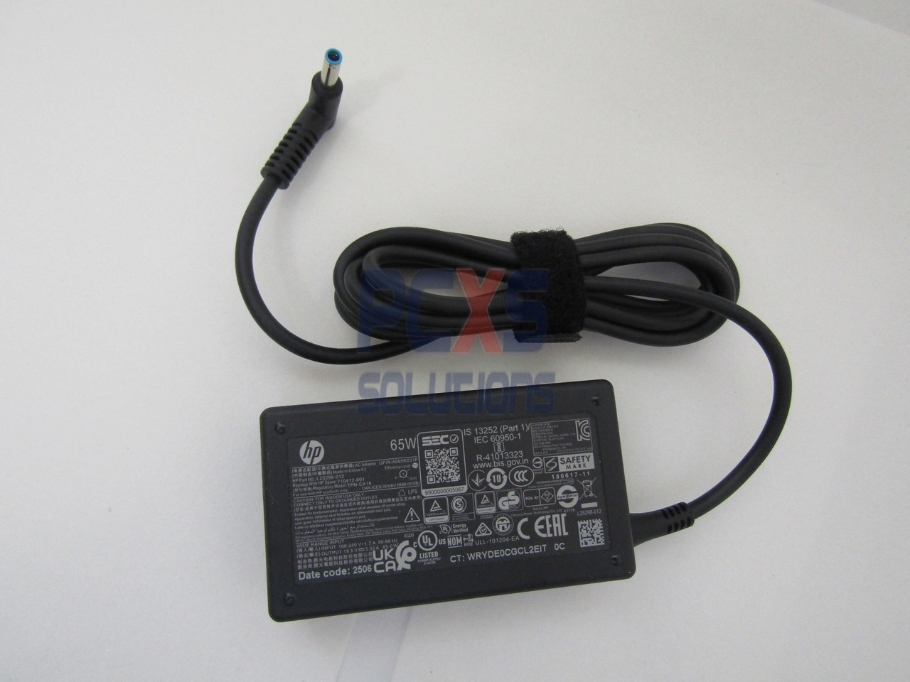 HP Smart AC power adapter (65 watt) - 4.5mm  - 710412-001