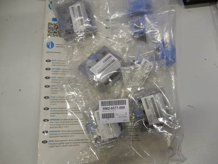 HP Tray 2 Roller Assembly compatible with LaserJet Printers - HP Genuine Replacement Spare Parts - RM2-6577-000CN-HP