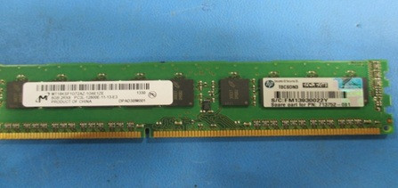8GB, 1600MHz, PC3L-12800E-11, DDR3, Dual-Rank x8, 1.35V, Unbuffered with ECC Dual In-Line Memory Module (UDIMM) - Supported use with E5-2600 v2 series processors - HPE Genuine Replacement Spare Parts - 715281-001-HPE