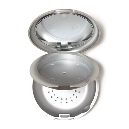 stila - Illuminating Powder Foundation Compact