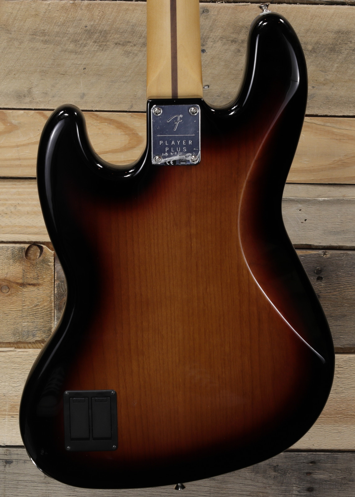 Fender Player Plus Jazz Bass 3-Color Sunburst w/ Gigbag