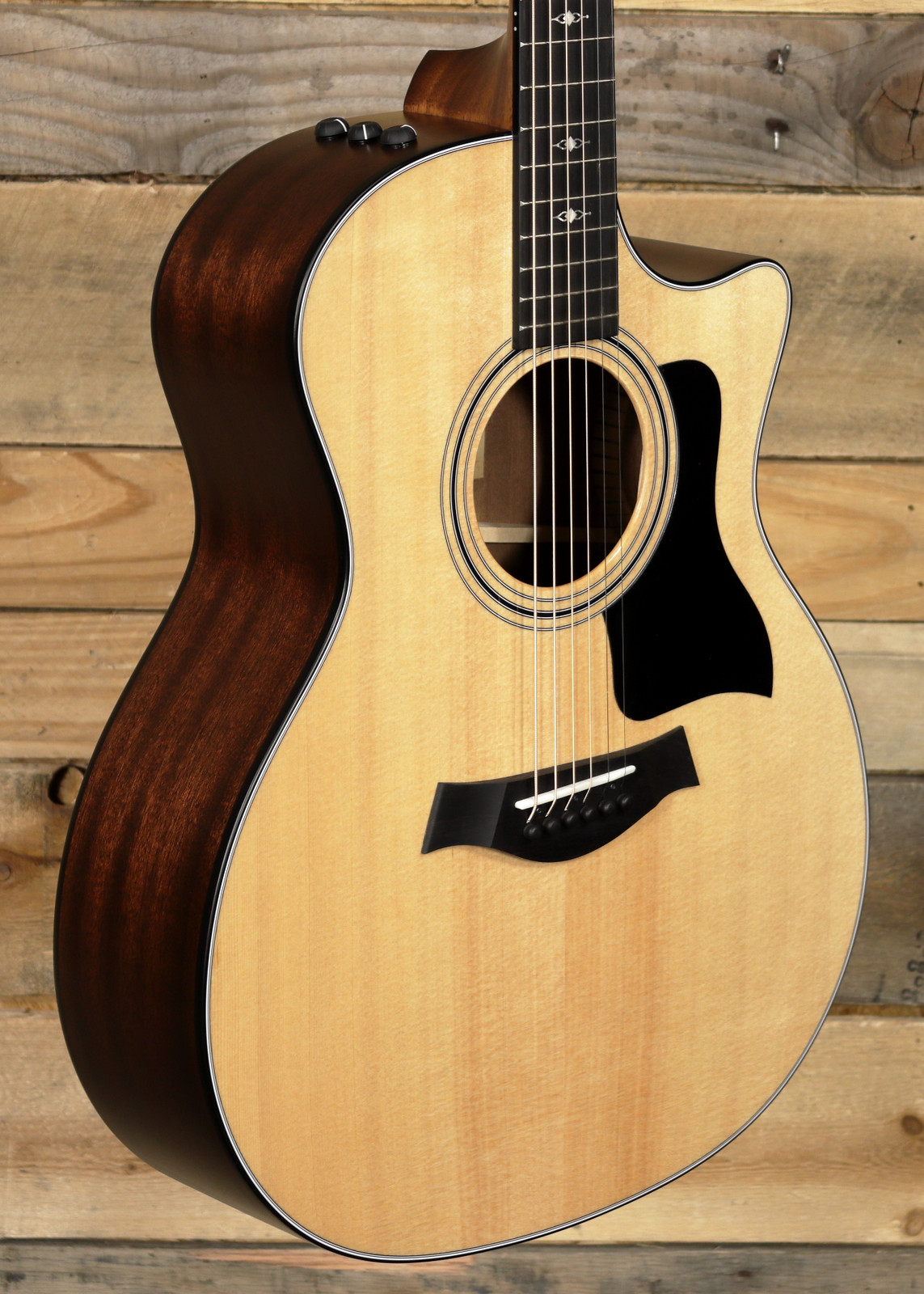 Taylor 314ce Acoustic/Electric Guitar Natural w/ Case