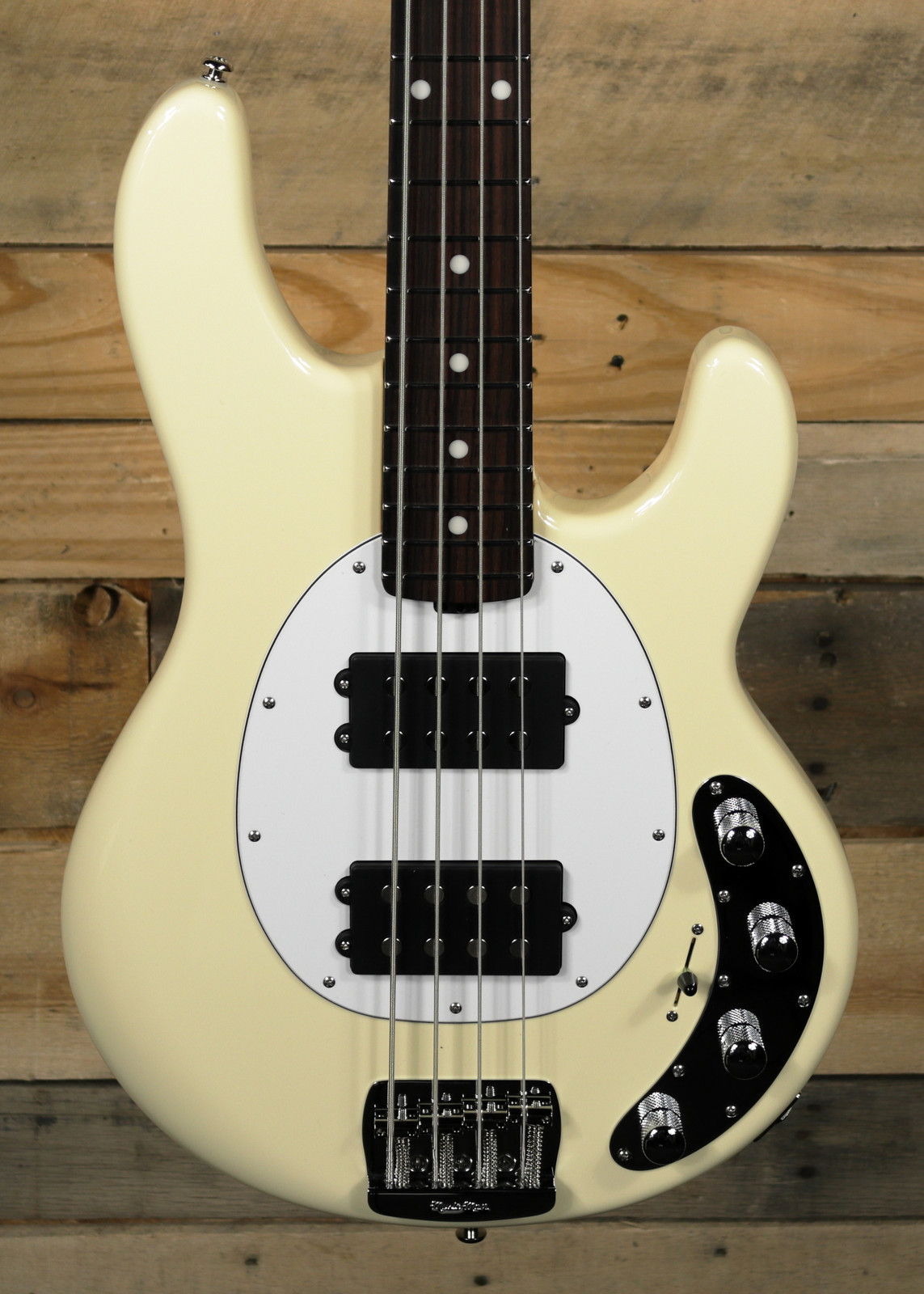 Music Man StingRay Special HH 4-String Bass Buttercream w/ Case