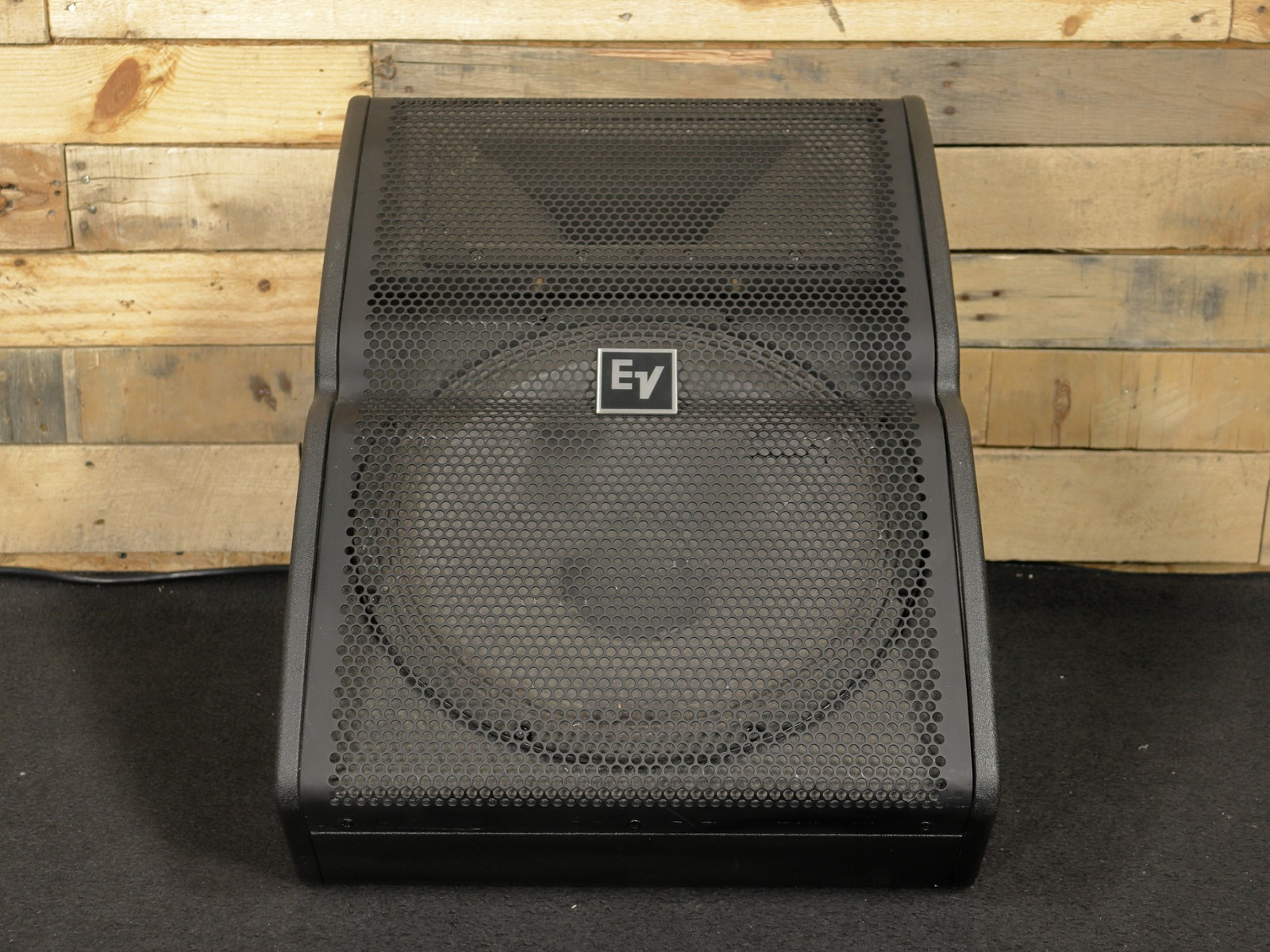 Electro-Voice TX1152FM 15