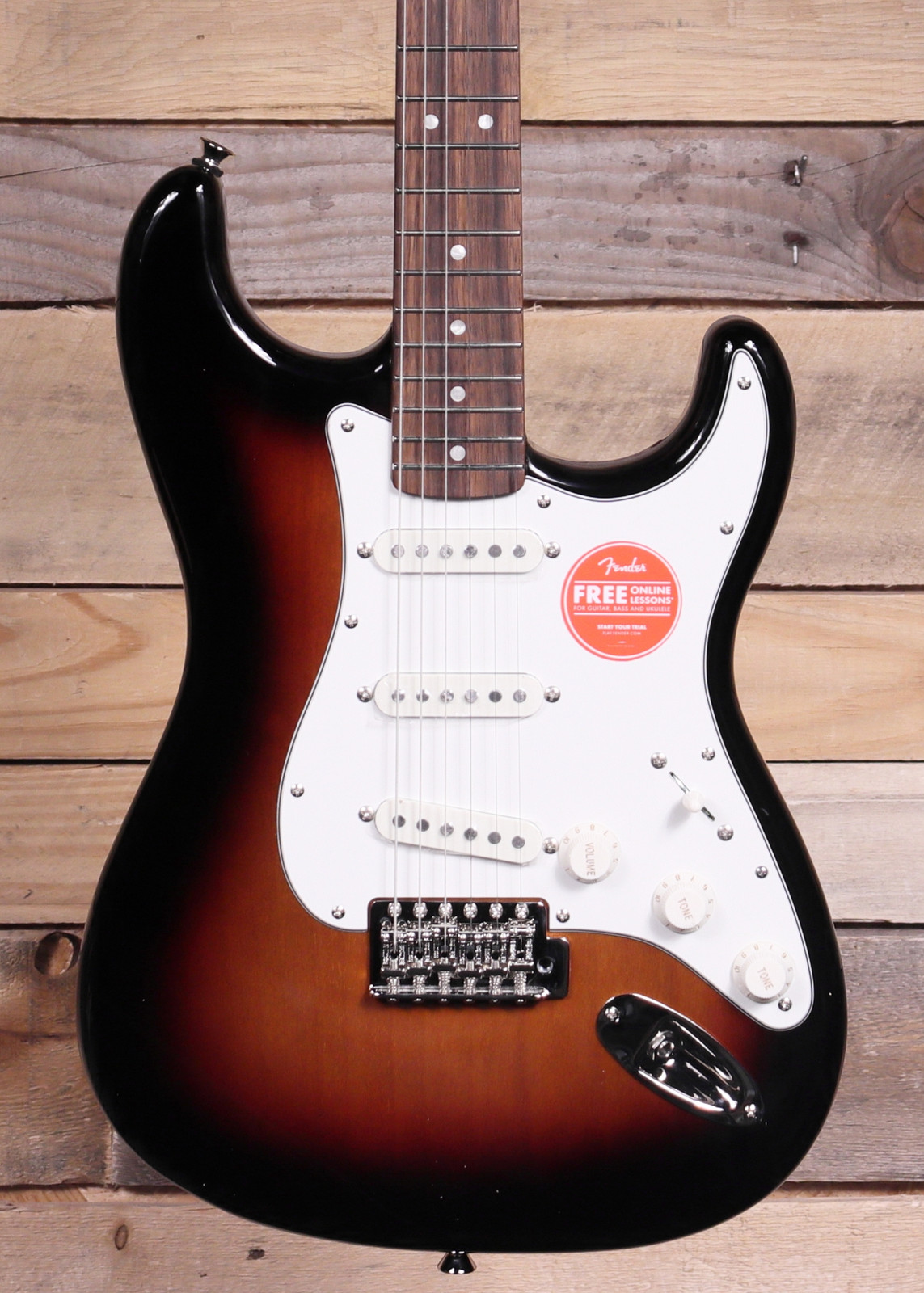 Squier Classic Vibe '60s Stratocaster Electric Guitar 3-Color Sunburst