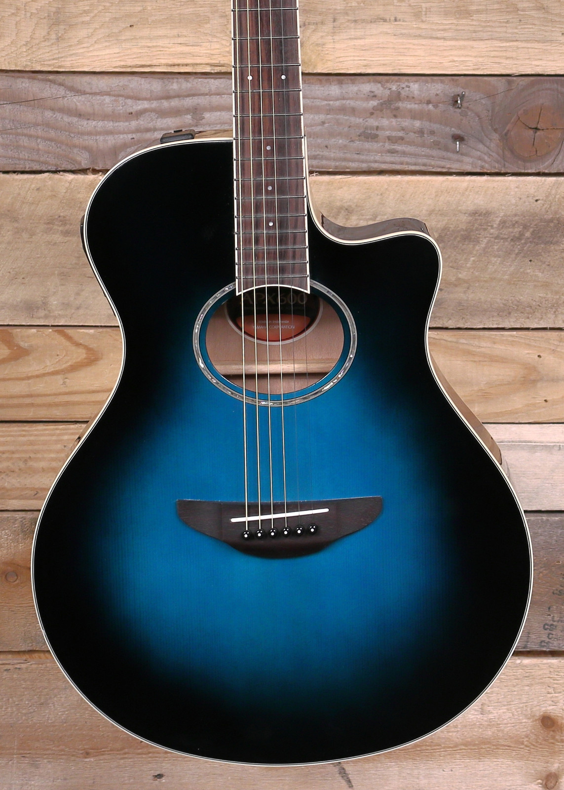 Yamaha APX600 Thinline Acoustic/Electric Guitar Oriental Blue Burst