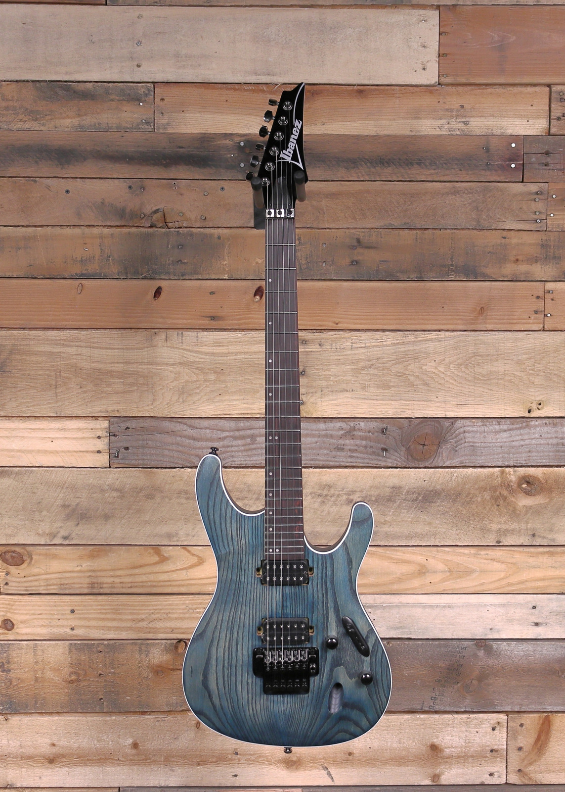 Ibanez S520AH Electric Guitar Cosmic Blue Flat