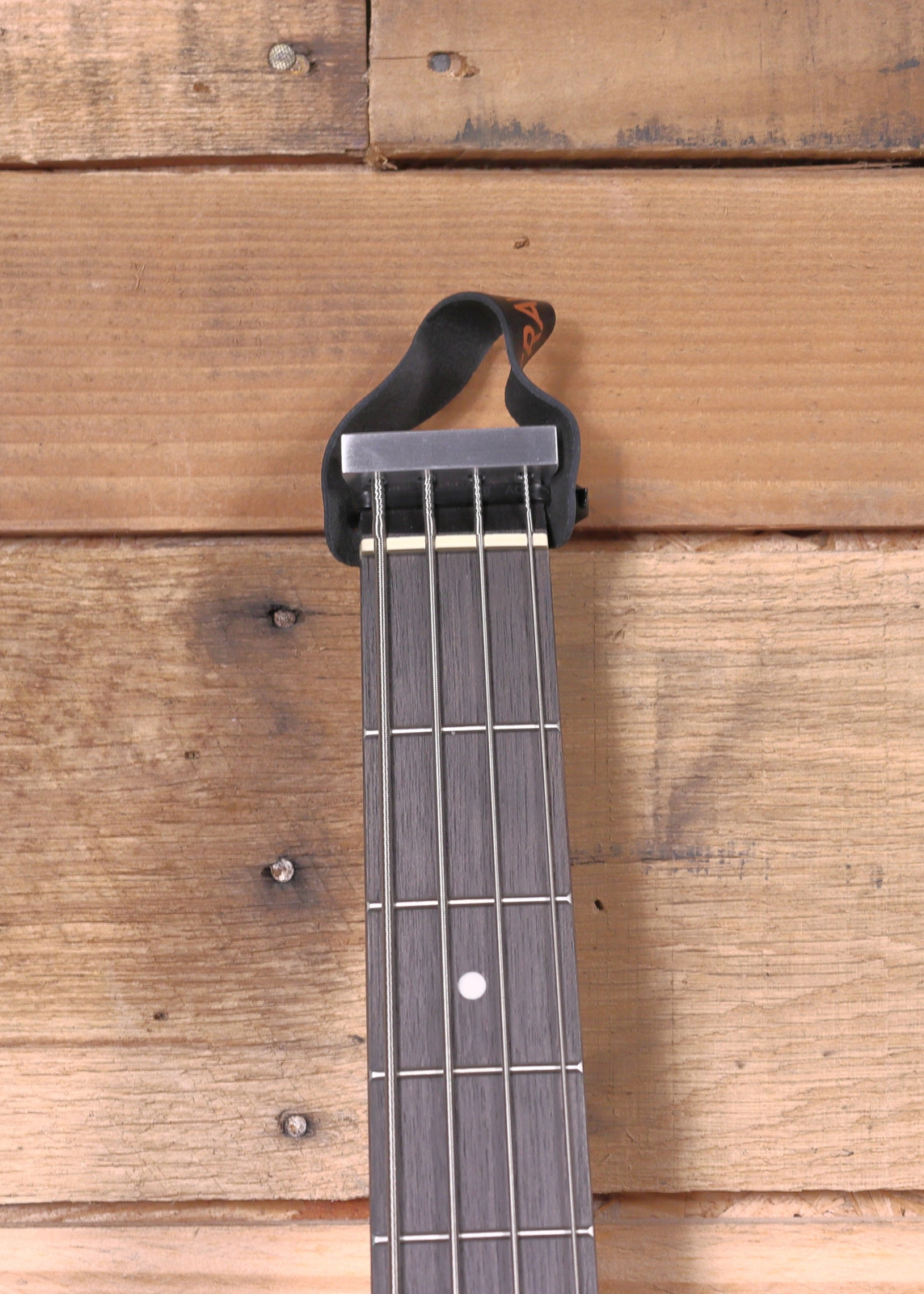 Traveler Ultra-Light Bass Natural w/ Gigbag