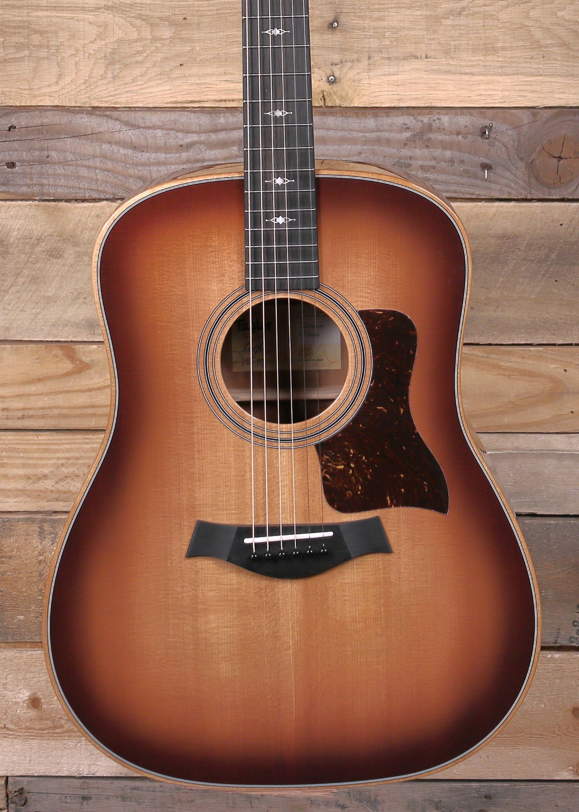 テイラーギター310 Taylor 310 Studio Acoustic Guitar Shaded Edgeburst w/ Gigbag