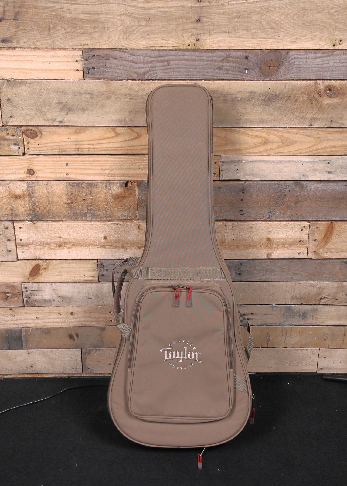 Taylor 310 Studio Acoustic Guitar Shaded Edgeburst w/ Gigbag
