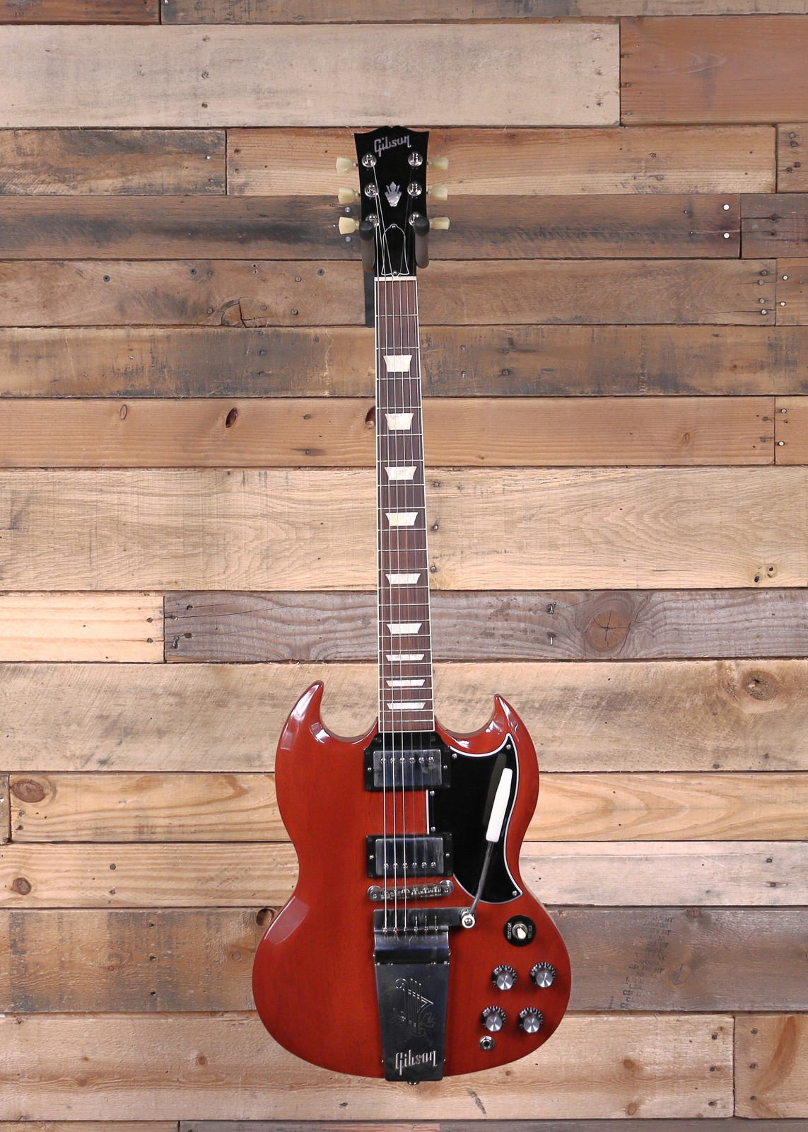 GIBSON SG Standard '61 Maestro Vintage Cherry
