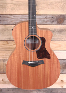 Taylor 24ce Acoustic/Electric Guitar Natural  w/ Gigbag
