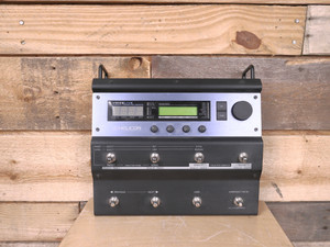 TC Helicon VoiceLive Vocal Processing Effects Pedal "Excellent Condition"