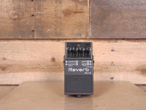 Boss RV-6 Reverb Effects Pedal "Good Condition"
