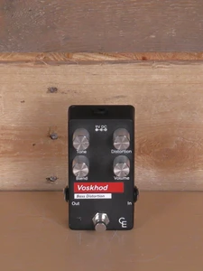 Certified Pre-Owned Crowella Effects Voskhod Bass Distortion Pedal - Excellent Condition - photo 1
