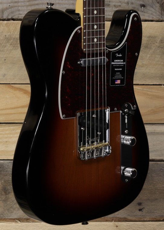 Fender  American Professional II Telecaster Electric Guitar 3-Color Sunburst w/ Case