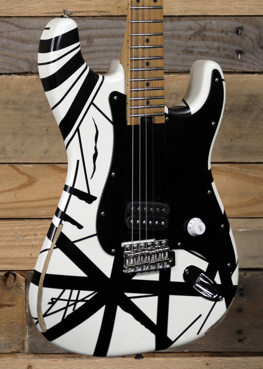 EVH  Striped Series ‘78 Eruption Electric Guitar White w/ Black Stripes Relic