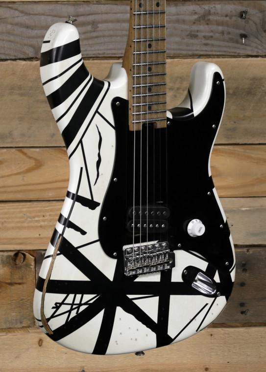 EVH Striped  Series ‘78 Eruption Electric Guitar White w/ Black Stripes Relic