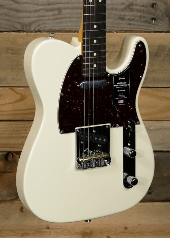 Fender American Professional II Telecaster Electric Guitar Olympic White w/ Case & Rosewood  Fretboard