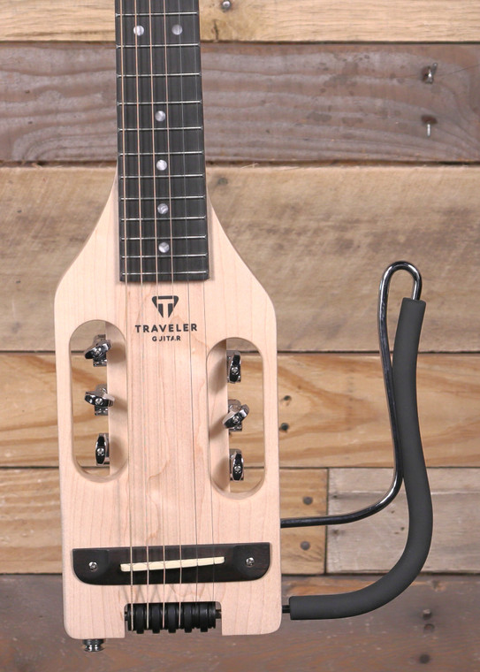 Traveler Ultra-Light Acoustic/Electric Guitar Maple w/ Gigbag