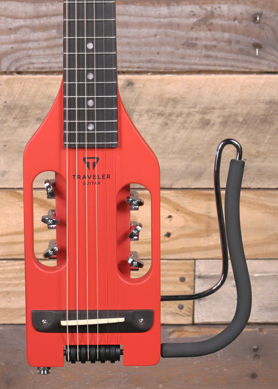 Traveler Ultra-Light Acoustic/Electric Guitar Vintage Red w/ Gigbag