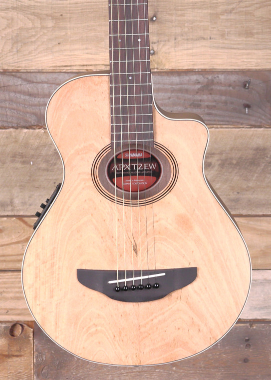 Yamaha APXT2EW 3/4 Acoustic/Electric Guitar Natural w/ Gigbag