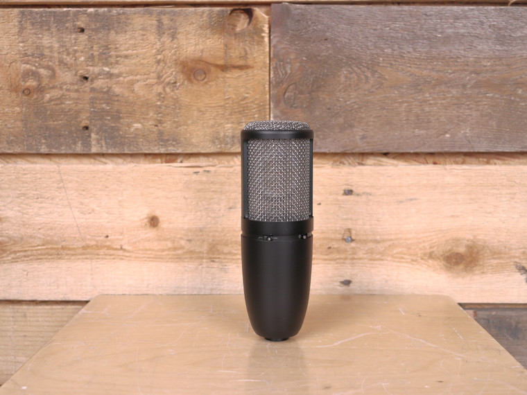 AKG P420 Project Studio Condenser Microphone "Excellent Condition"