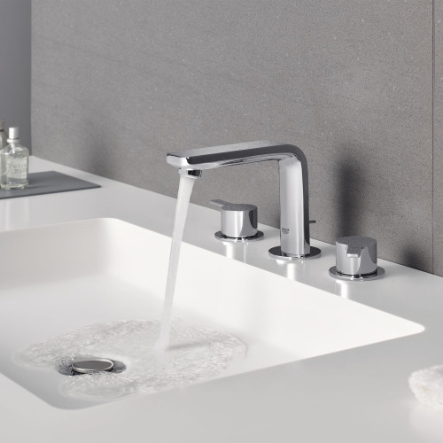 Grohe 2057800A Lineare 8-inch Widespread 2-Handle M-Size Bathroom Faucet 1.2 GPM In Starlight Chrome Finish