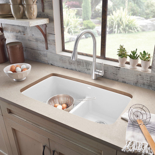 Blanco 442199 Valea Silgranit Equal Double with Low-Divide Undermount - White Blanco 442199 Valea Silgranit Equal Double with Low-Divide Undermount - White