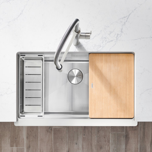 Blanco 525243: Quatrus Collection R15 Ergon Apron 33" Super Single Farmhouse Kitchen Sink Blanco 525243: Quatrus Collection R15 Ergon Apron 33" Super Single Farmhouse Kitchen Sink