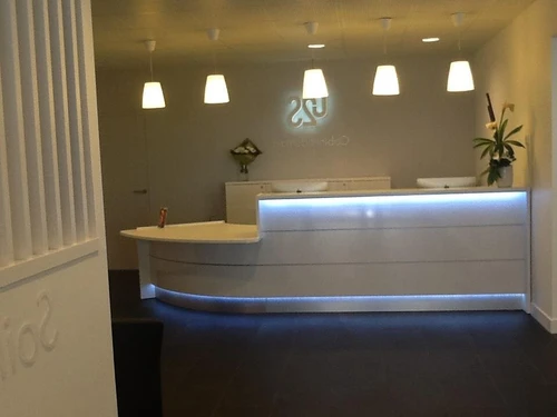 Valde LAV94L Curved Reception Desk w/ Right Countertop (ADA Compliant) - 151" by MDD Office Furniture