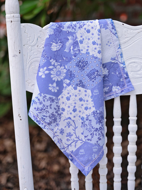 Porcelain Patchwork Luncheon Napkin Set of 4 - Blue