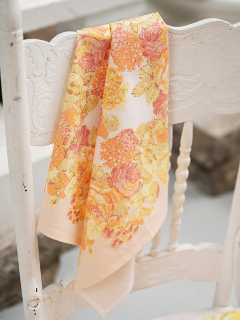 Spring Gathering Napkin Set of 4 - Sorbet