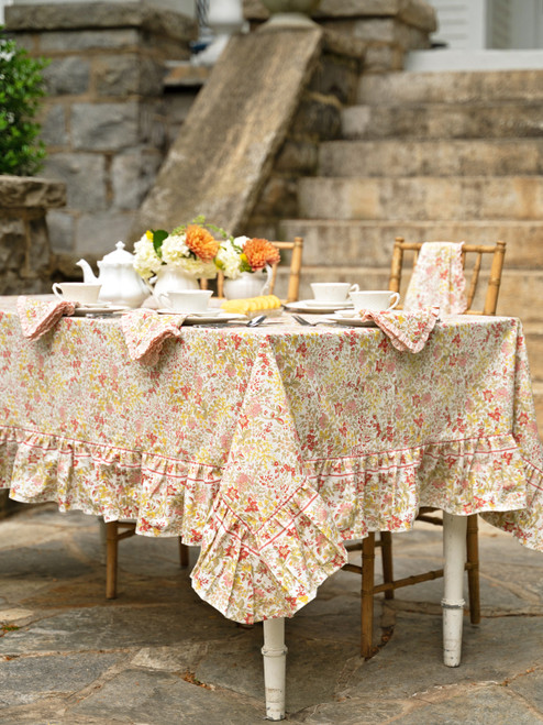 Penelope Ruffle Tablecloth - Ivory