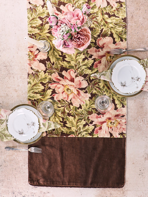 Splendor Velvet Runner - Nutmeg