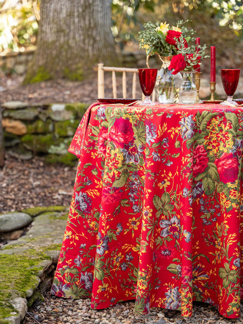 Eternal Rose Round Cloth - Red