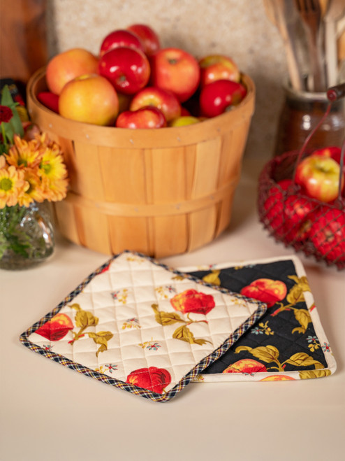 Apple Potholder Set of 2 - Black