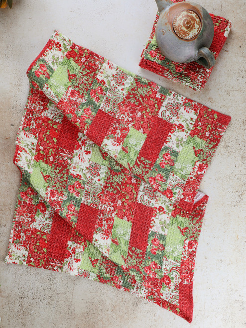 Merry Patchwork Tea Towel Set of 2 - Red