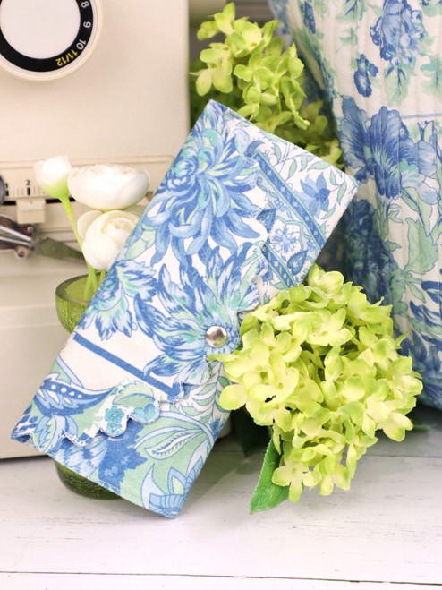 Trading Patchwork Sewing Kit - Blue