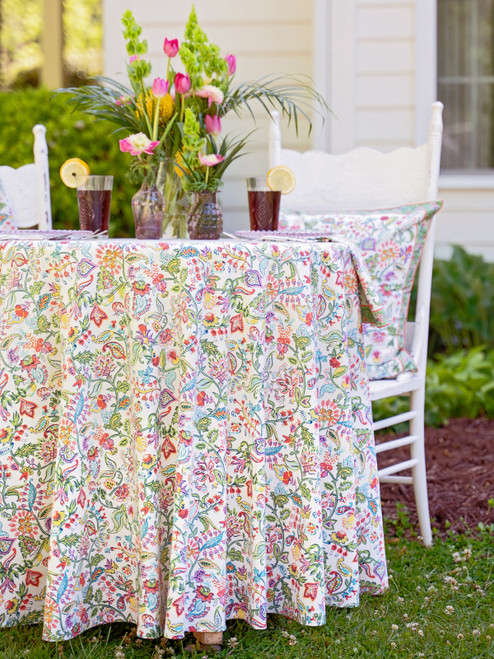 Nostalgia Round Cloth - Multi